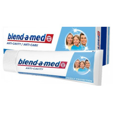 Зубна паста "Blend-a-med" Anti-caries Сімейний захист 75мл.